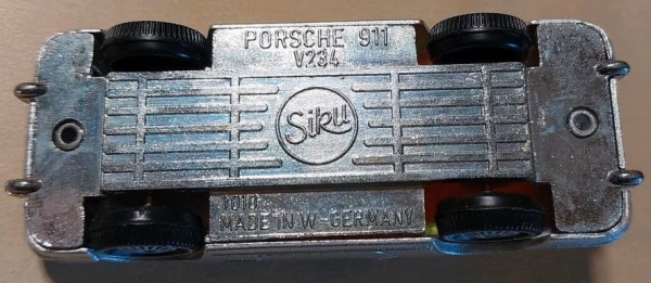 Siku Porsche 911 Targa V234 Metalmodel 1970 (5558)